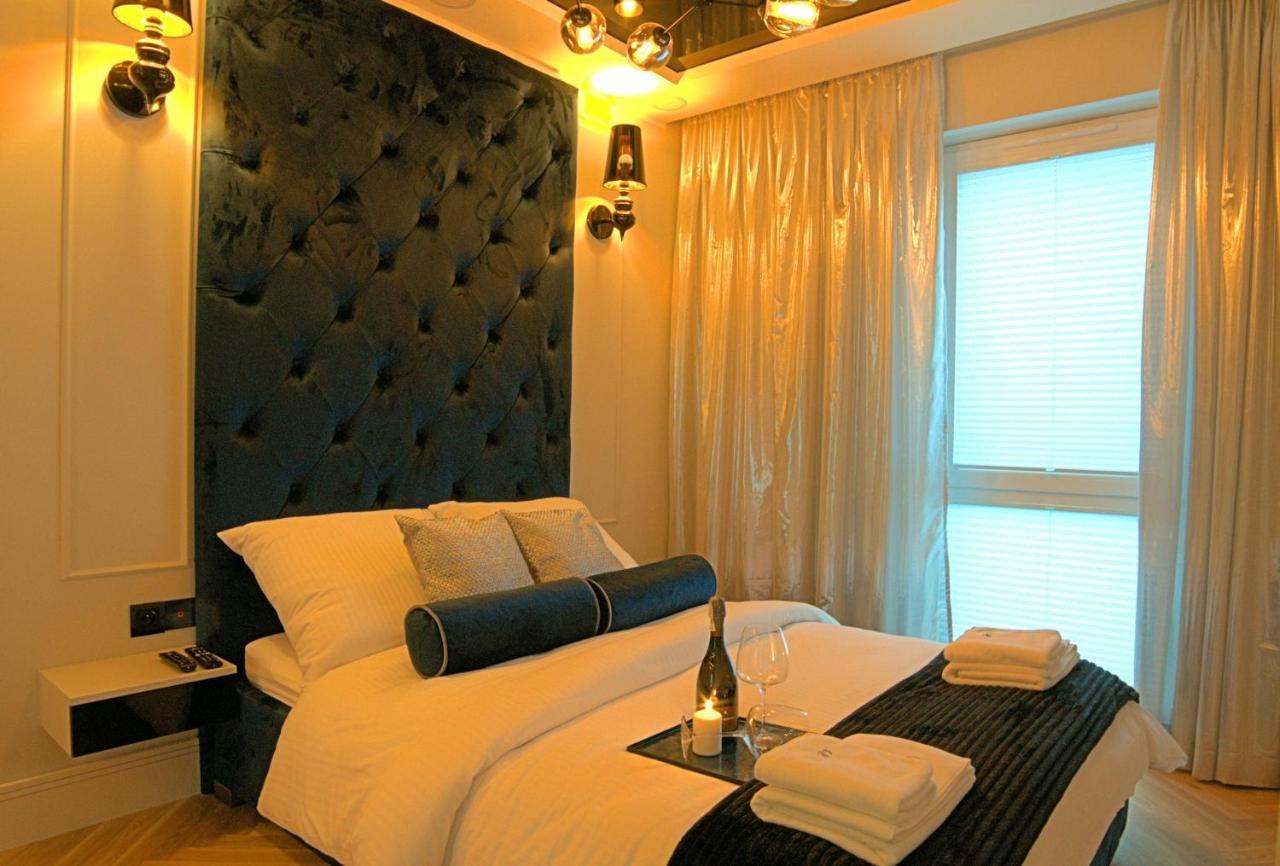 Blue Velvet Premium Apartments III Торунь Екстер'єр фото