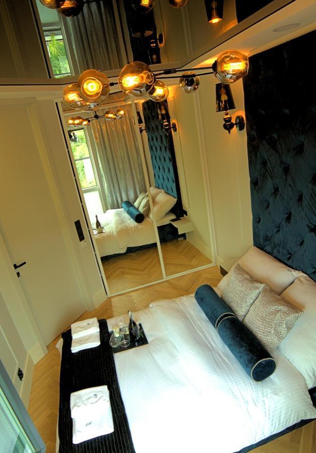 Blue Velvet Premium Apartments III Торунь Екстер'єр фото